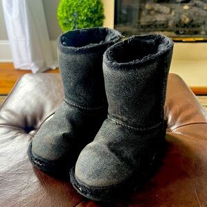 UGG Boots Kids Size 11 Black
